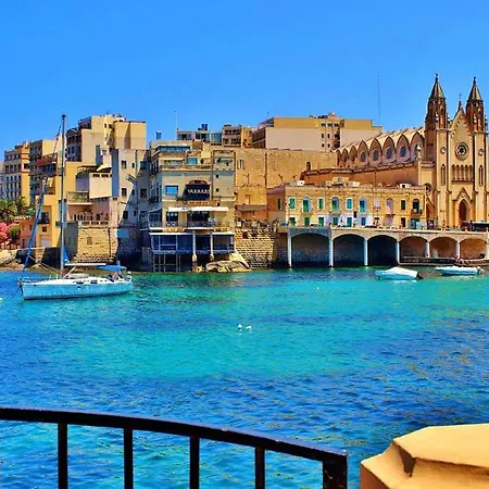 Contemporary, Luxury Penthouse In An Amazing Location Σλιέμα