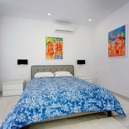 Διαμέρισμα Contemporary, Luxury Penthouse In An Amazing Location